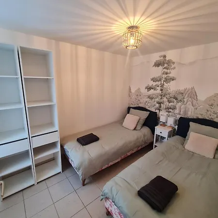 Appartement Familial Equipe - Proche Hopital Angers